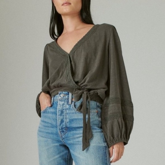 🆕️ Lucky Brand Olive Long Sleeve Boho Top with Elastic Waistband & Sleeve Hems. - Picture 4 of 11